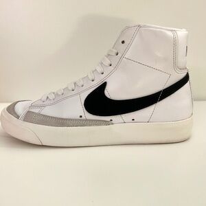 Nike Blazer Mid '77 Woman’s 7